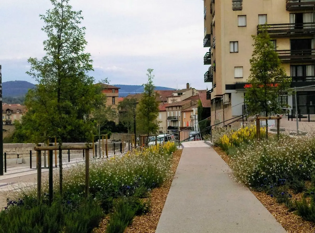 Residence Du Bord Du Tarn Millau Apartment